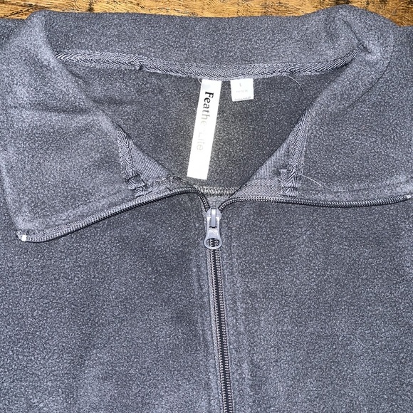 Men’s Large FeatherLite Micro Fleece Vests (NWT) - Picture 7 of 7